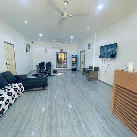 Rakka Guest House Adenta ภายนอก รูปภาพ