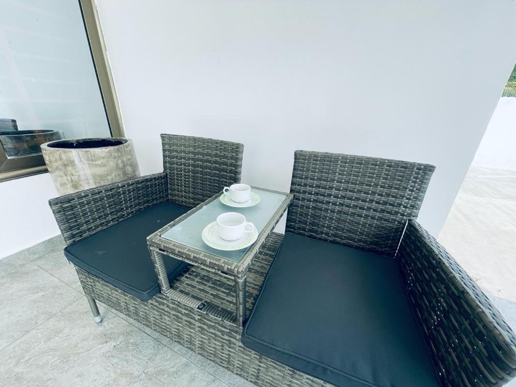 Rakka Guest House Adenta ภายนอก รูปภาพ