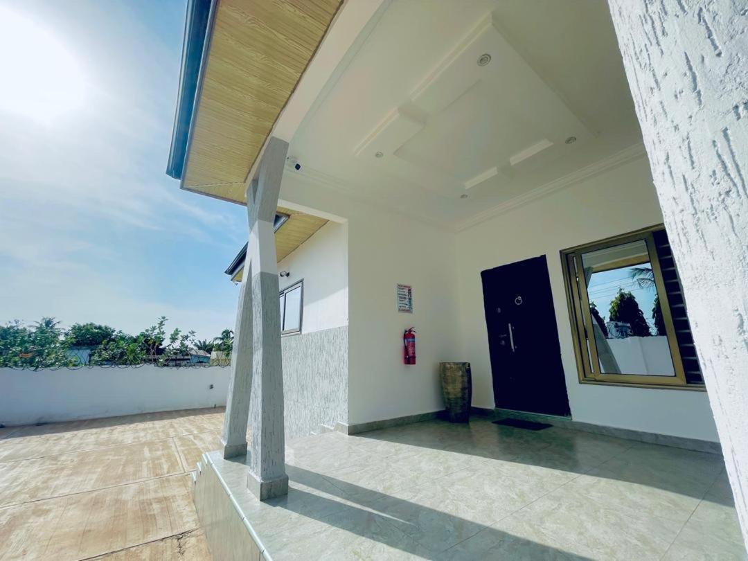 Rakka Guest House Adenta ภายนอก รูปภาพ