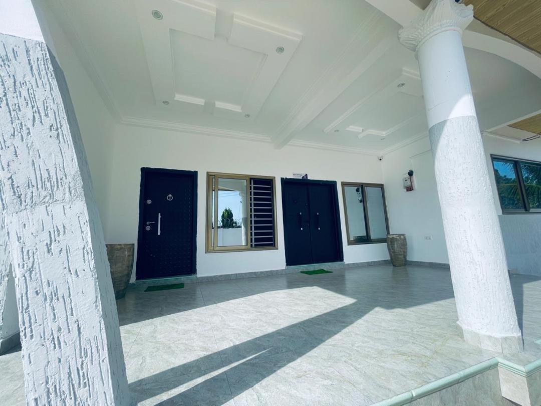 Rakka Guest House Adenta ภายนอก รูปภาพ