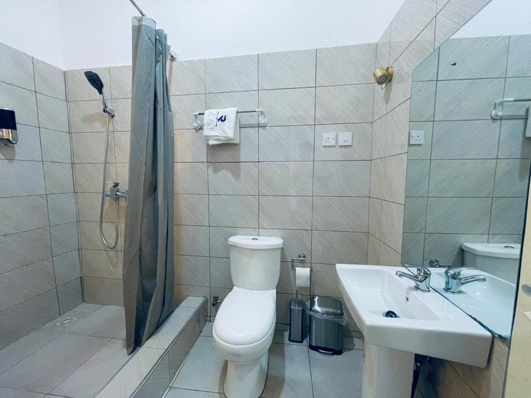 Rakka Guest House Adenta ภายนอก รูปภาพ